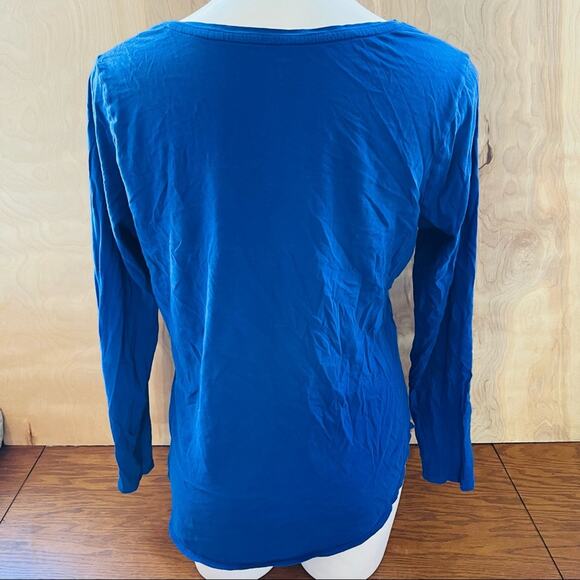 Old Navy Everyday Long Sleeve Shirt Relaxed V Neck Preppy Minimalist Office Fem - Picture 2 of 7